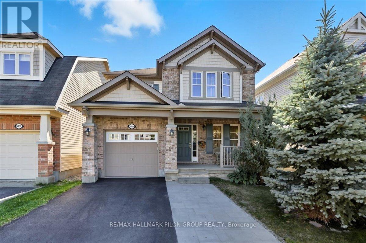 3438 River Run Ave, Ottawa, ON K2J 0R5