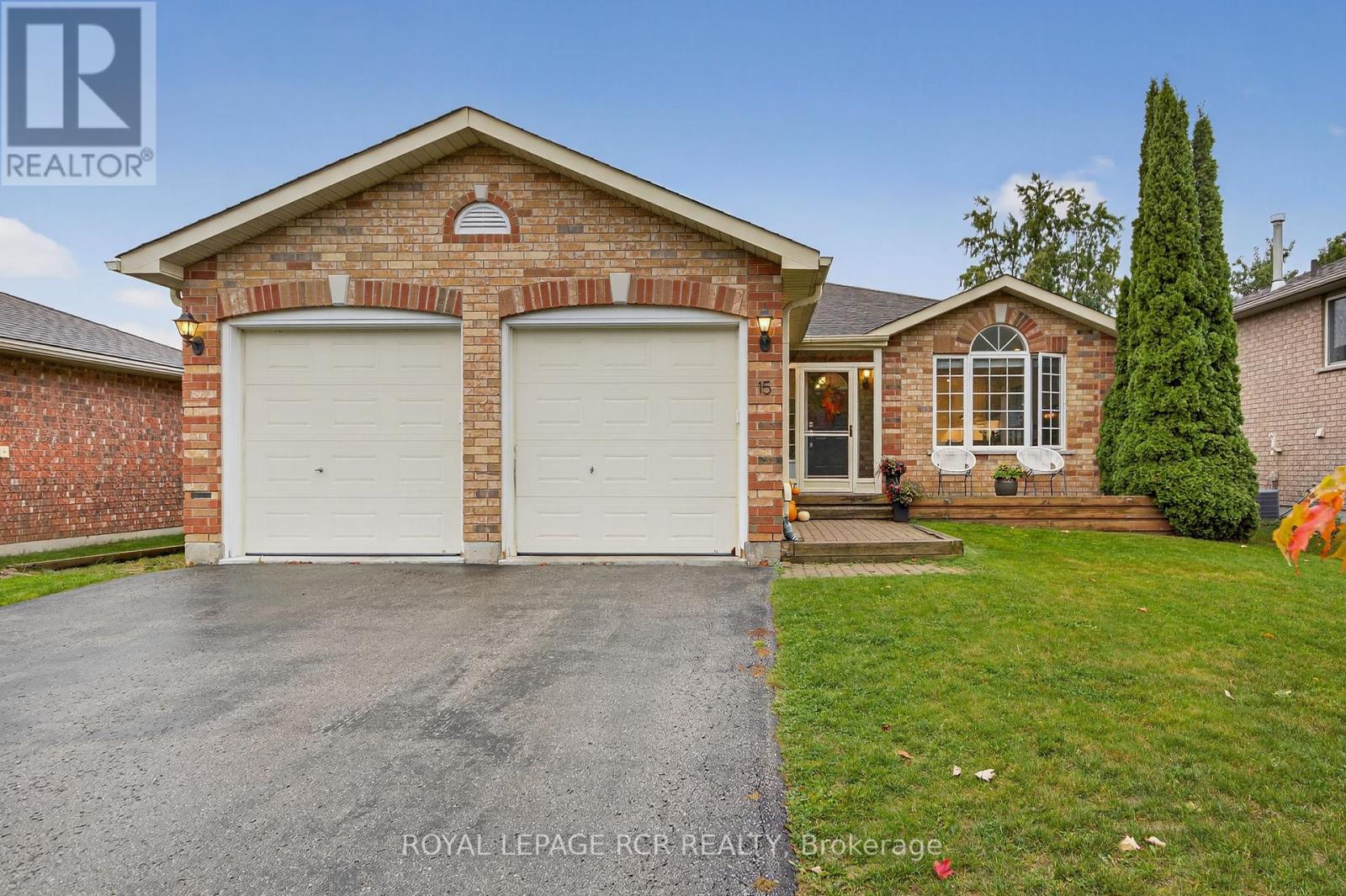 15 Nicklaus Dr, Barrie, ON L4M 6W6