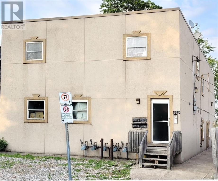 1570 Lillian, Windsor, ON N8X 4A8
