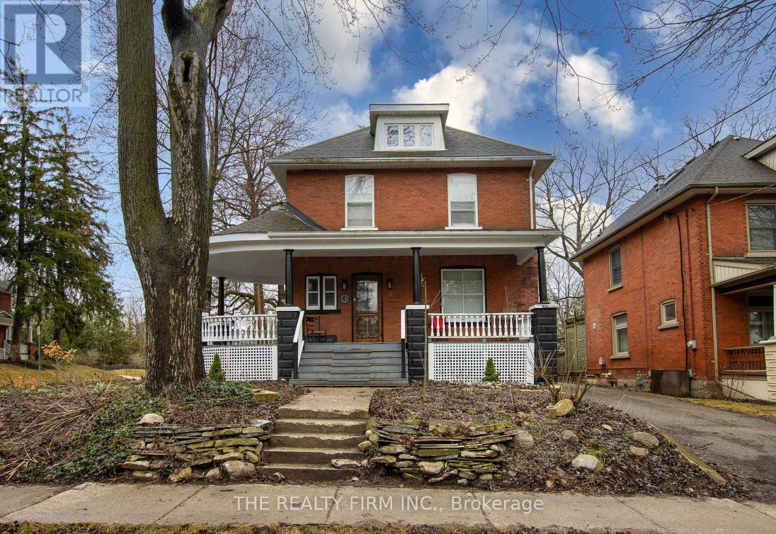 3 Daly Ave, Stratford, ON N5A 1B7