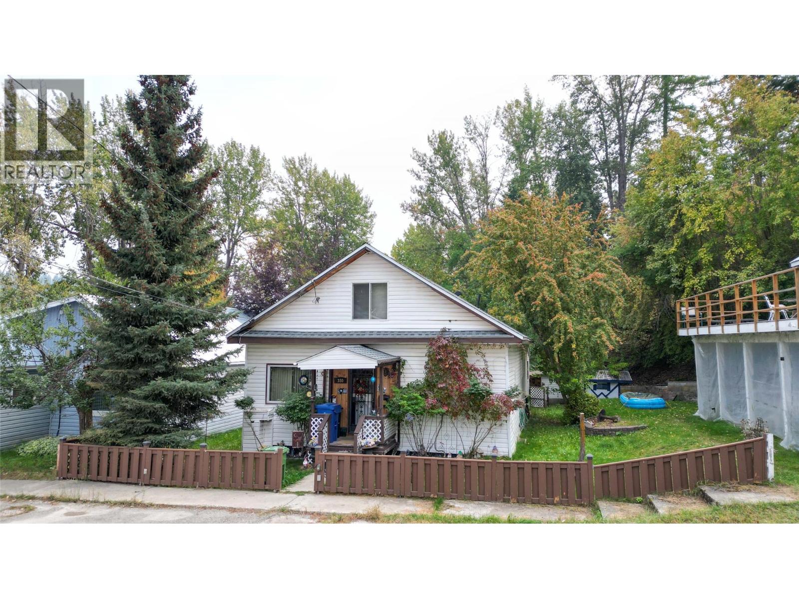 380 Bingay St, Kimberley, BC V1A 1X4