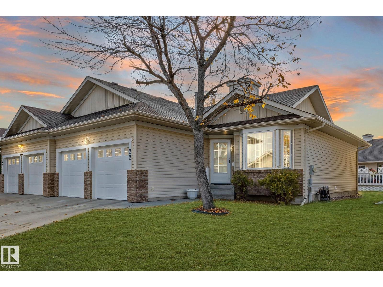 201 Bothwell Dr #22, Sherwood Park, AB T8H 2C8