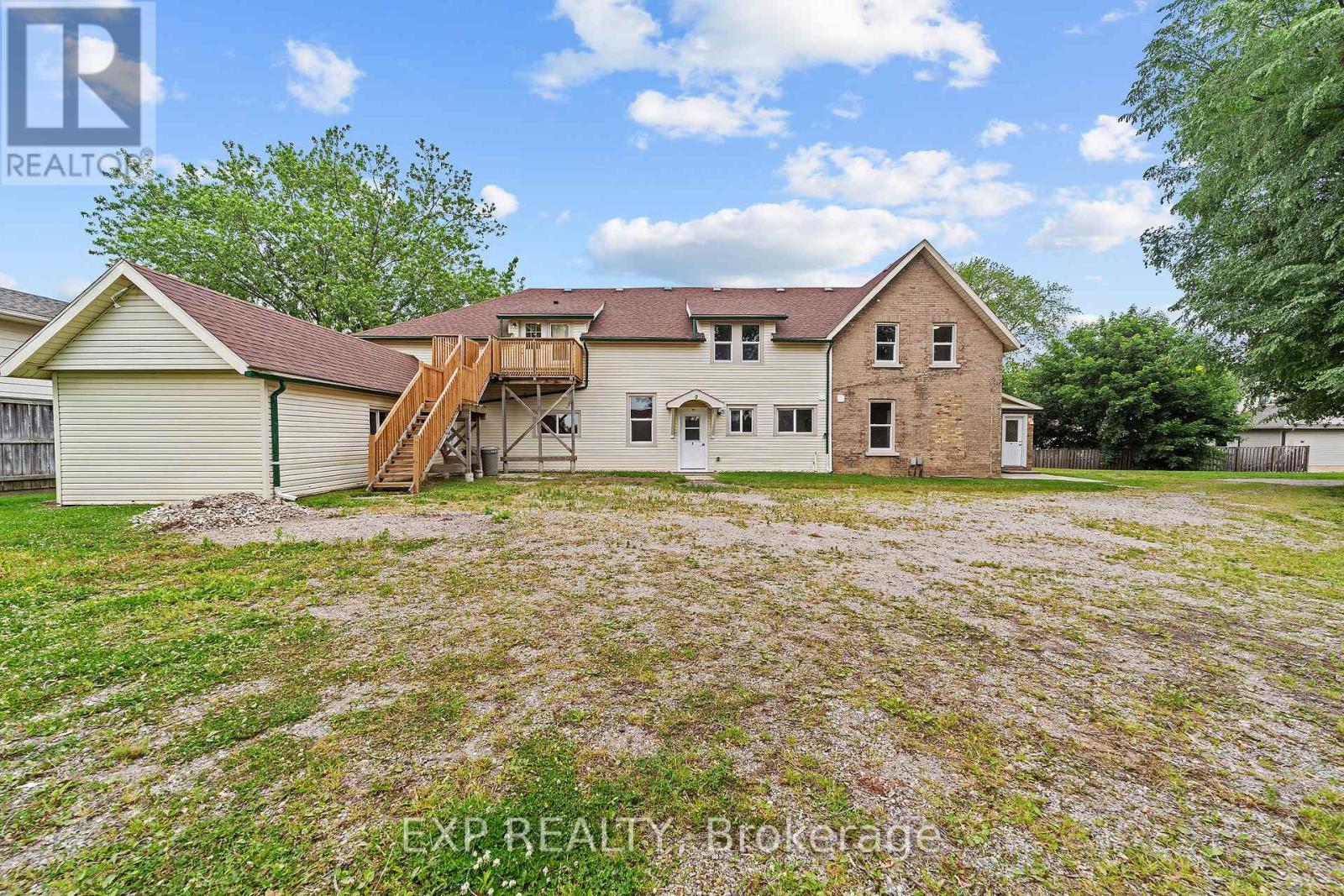 50 Fairview Ave, St. Thomas, ON N5R 4X6