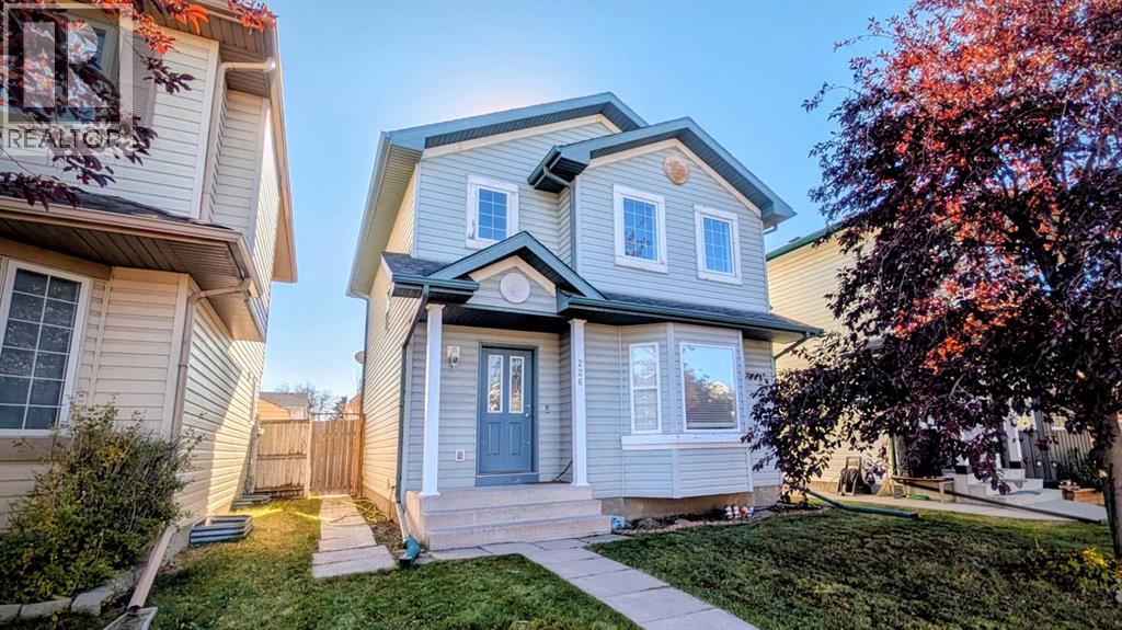 226 Erin Cir SE, Calgary, AB T2B 3K1