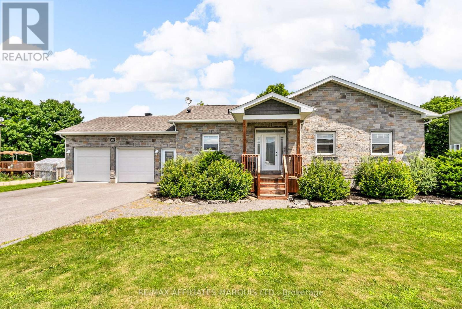 23 Calco Cres, North Stormont, ON K0C 1W0
