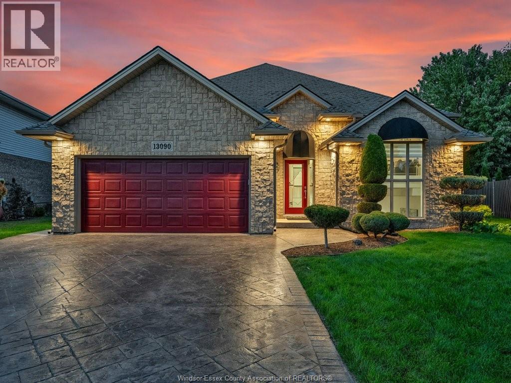 13090 Harvest Ln, Tecumseh, ON N8N 4N6