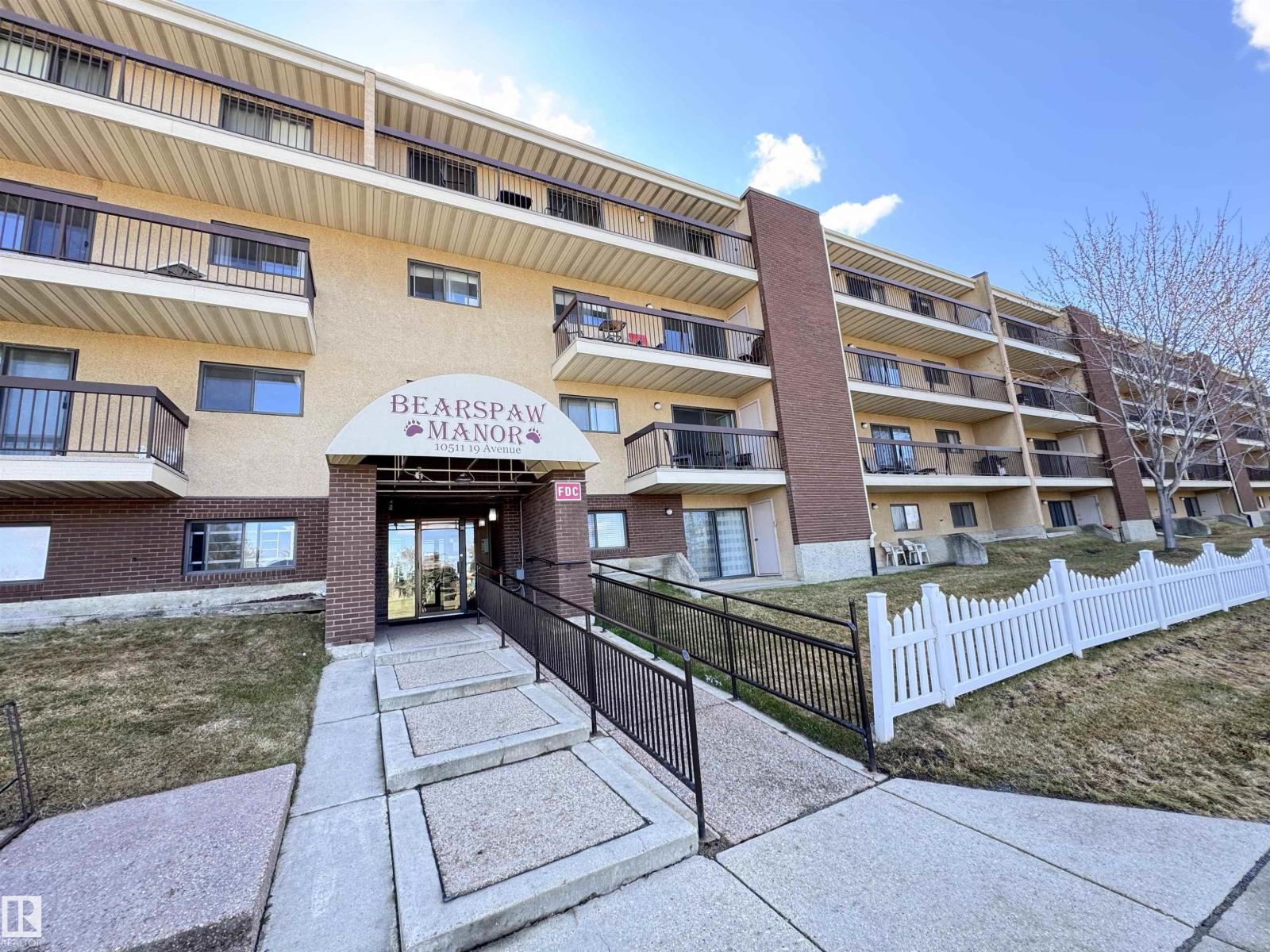 10511 19 Ave Nw #110, Edmonton, AB T6T 5S8