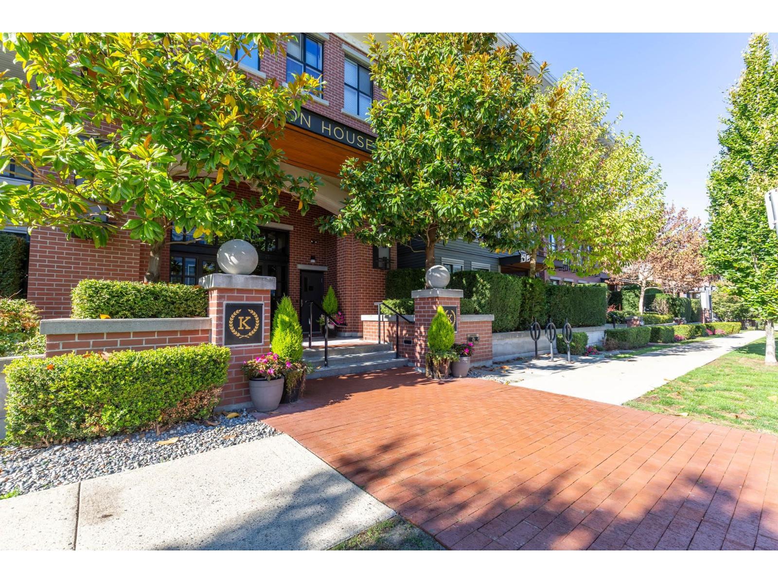 3323 151 Street Unit 217, Surrey, BC V3Z 0L3