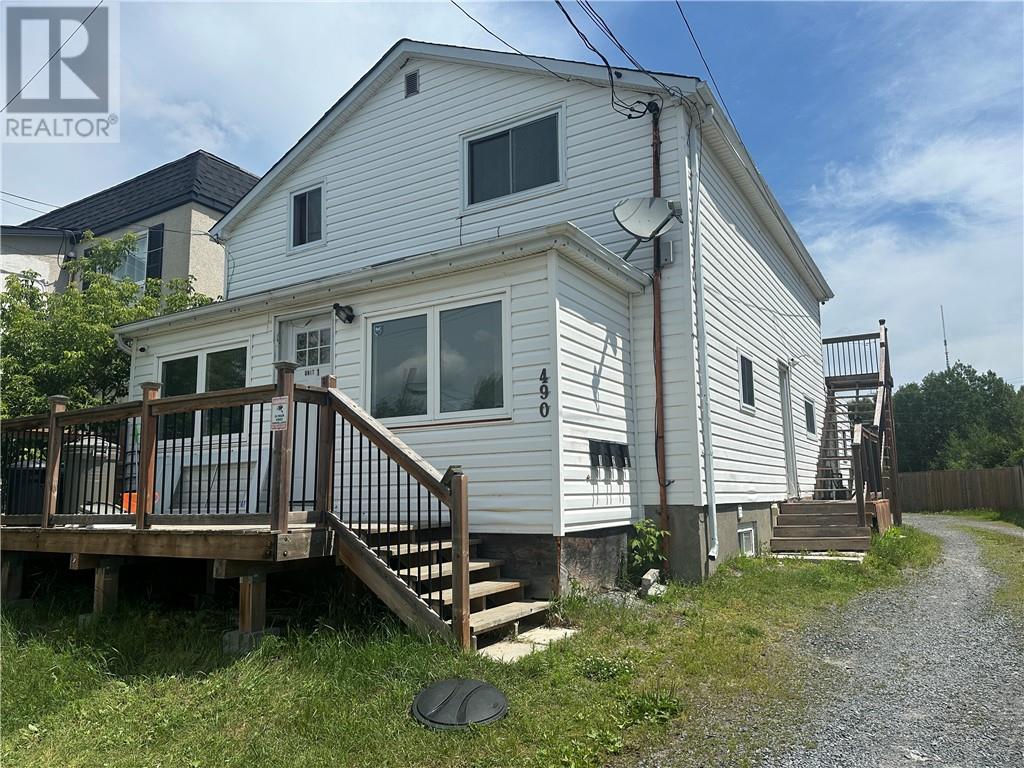 490 Whissell Ave, Sudbury, ON P3B 2Z3