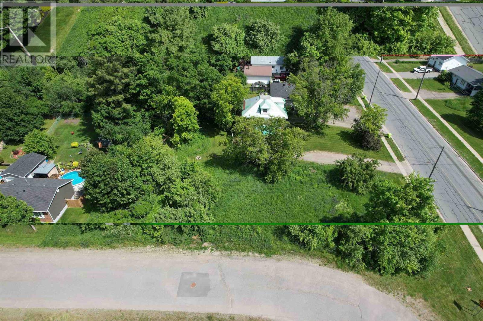 1051-19 Peoples And Hillside Rd, Sault Ste. Marie, ON P6C 3W3
