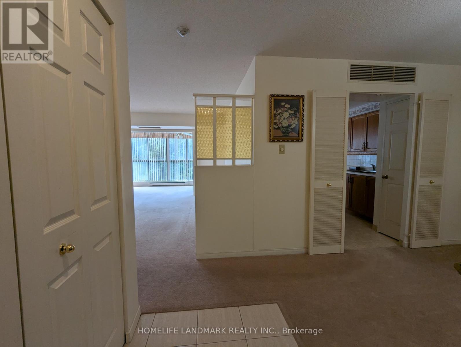 306 265 Westcourt Pl, Waterloo, ON N2L 6E4