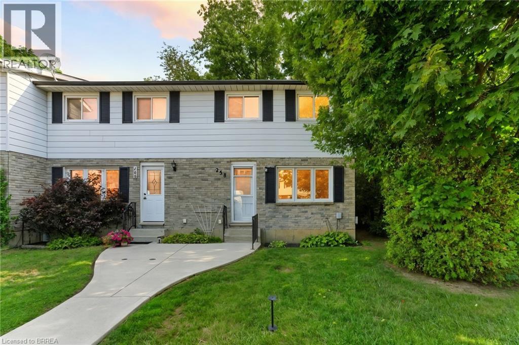 258 Richardson Drive Unit U6, Port Dover, ON N0A 1N4