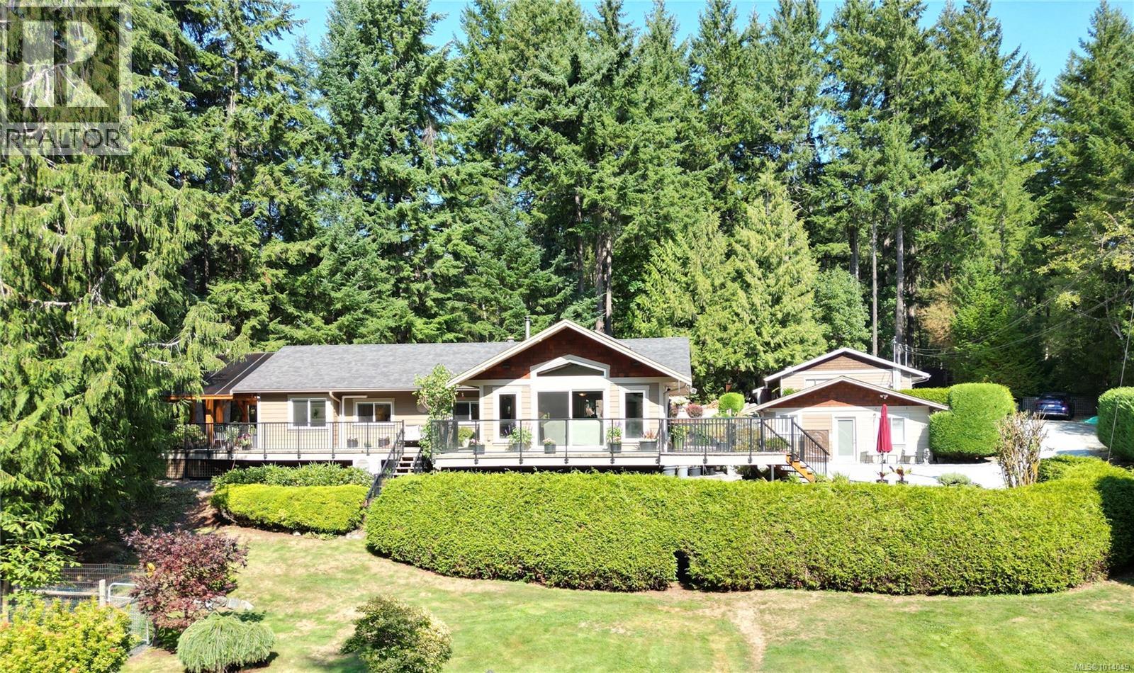 3061 Renfrew Rd, Shawnigan Lake, BC V8H 2E4