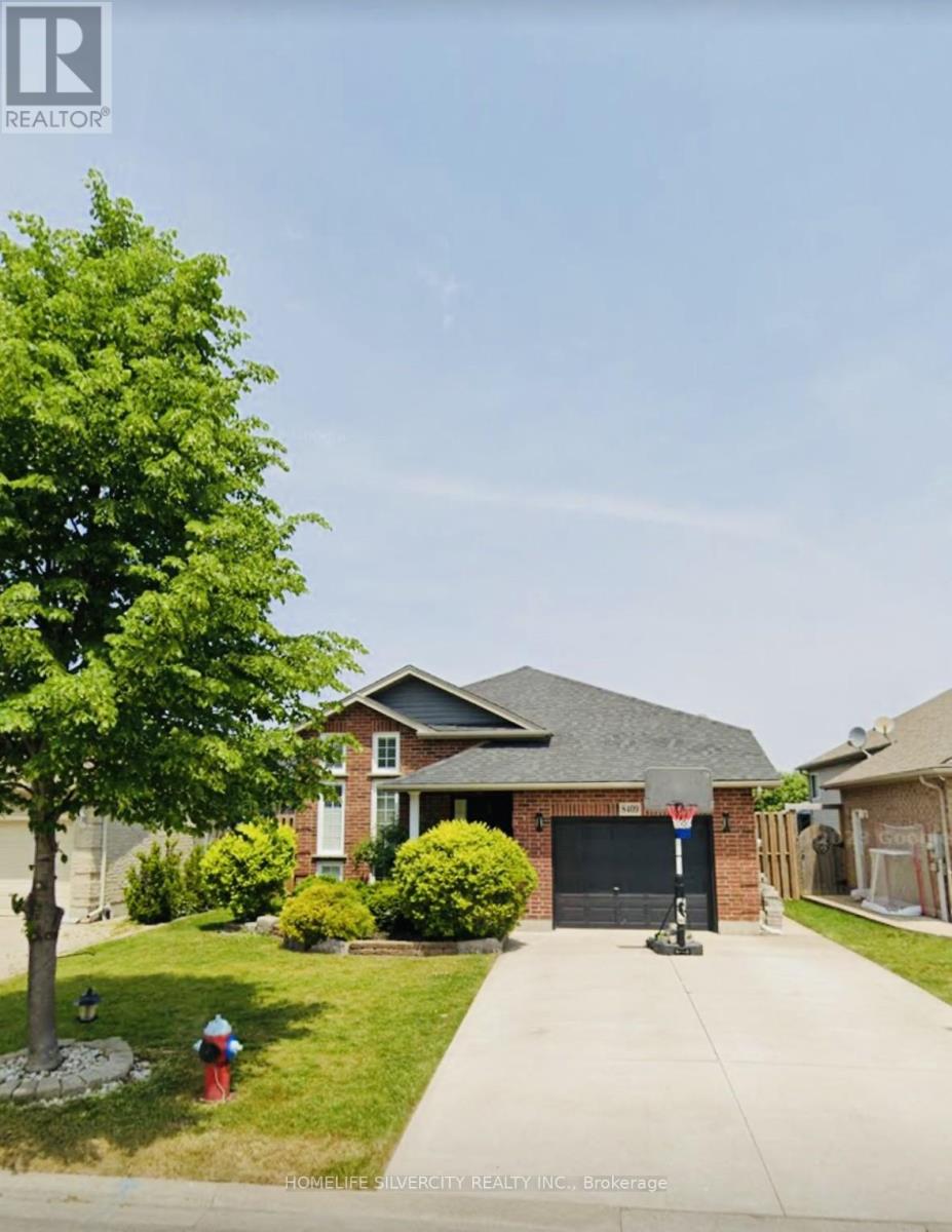 8409 Greenfield Cres, Niagara Falls, ON L2H 3J8