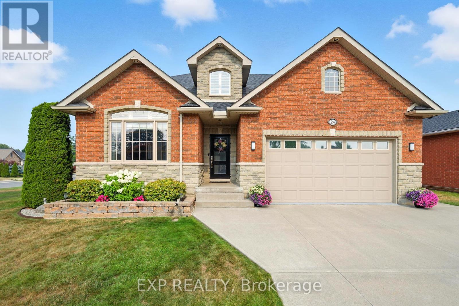 24 Nautical Ln, Brighton, ON K0K 1H0