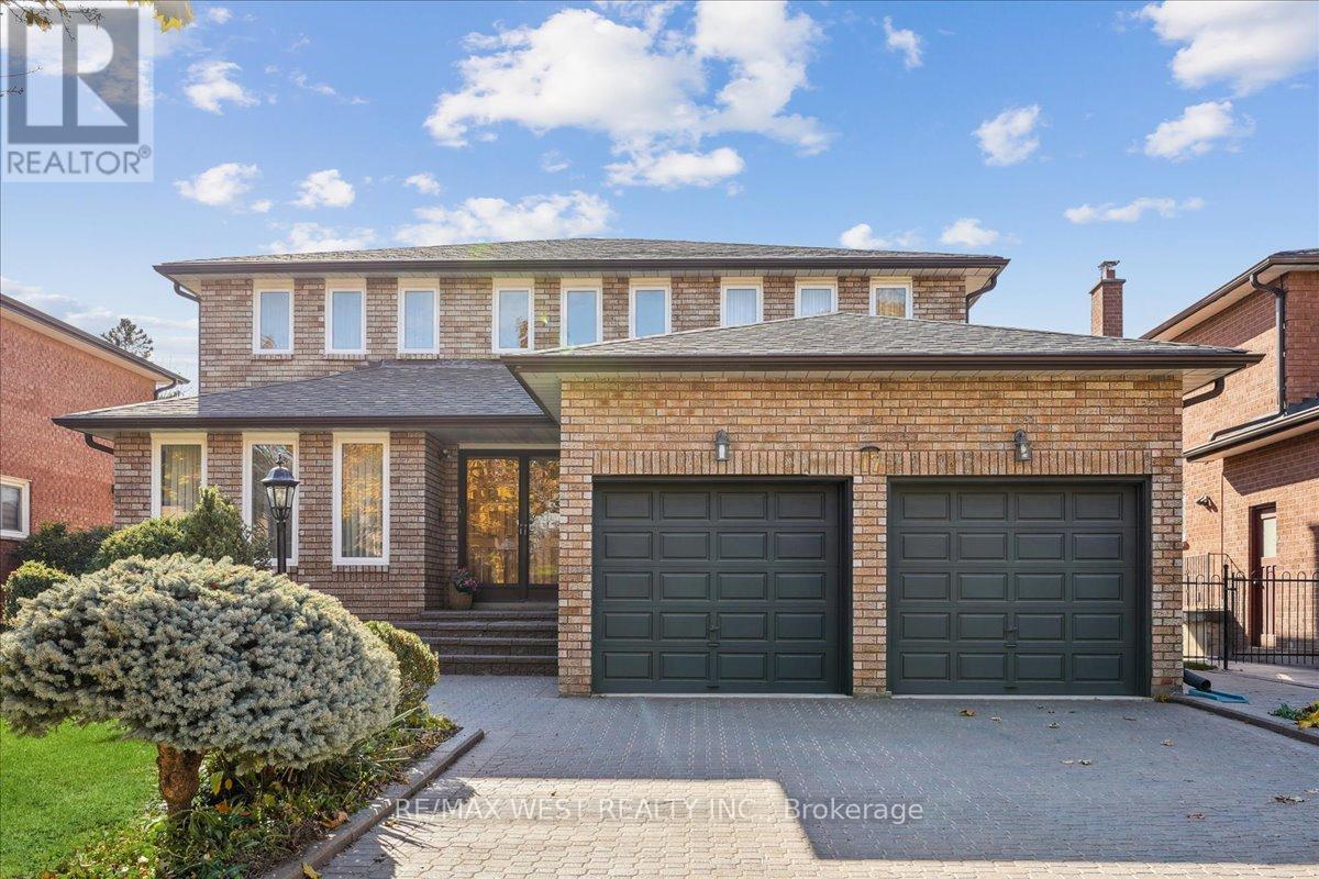 17 Dowling Cir, Markham, ON L3R 8R5 MLS N9509485 Houseful