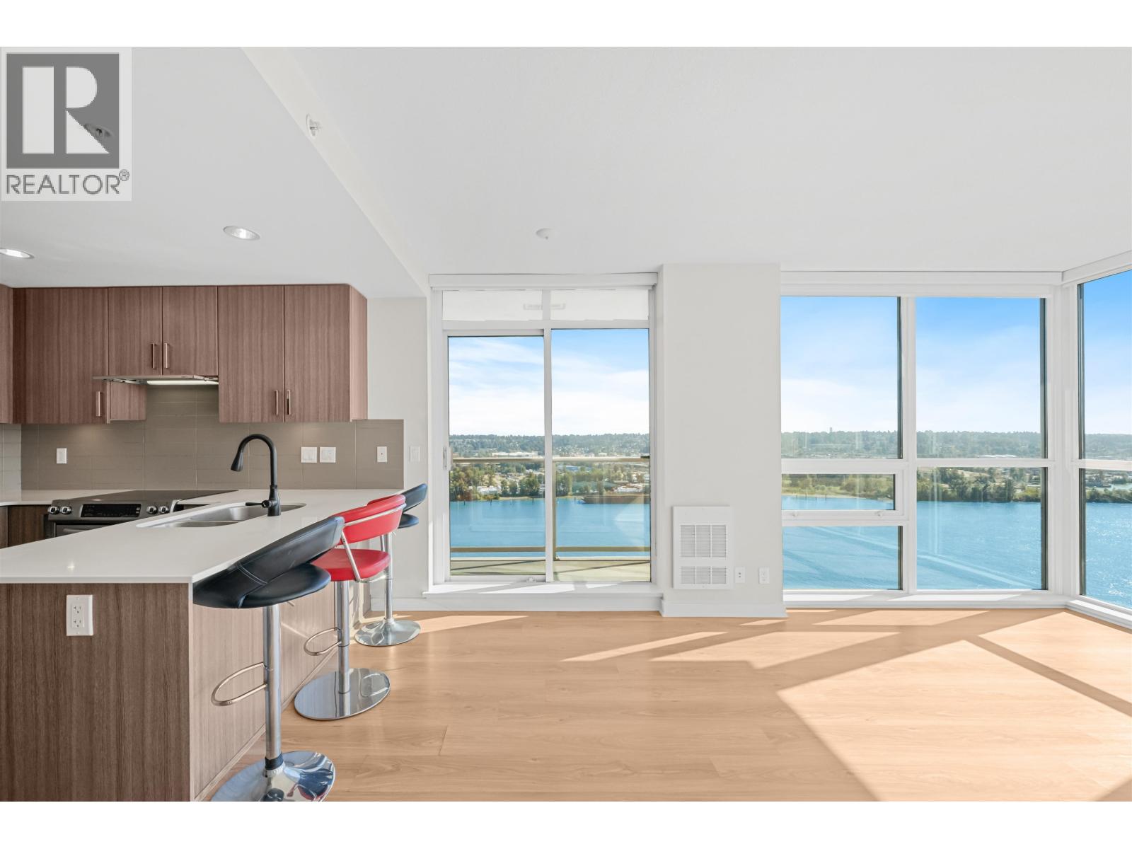 125 Columbia Street Unit 2004, New Westminster, BC V3L 0G8