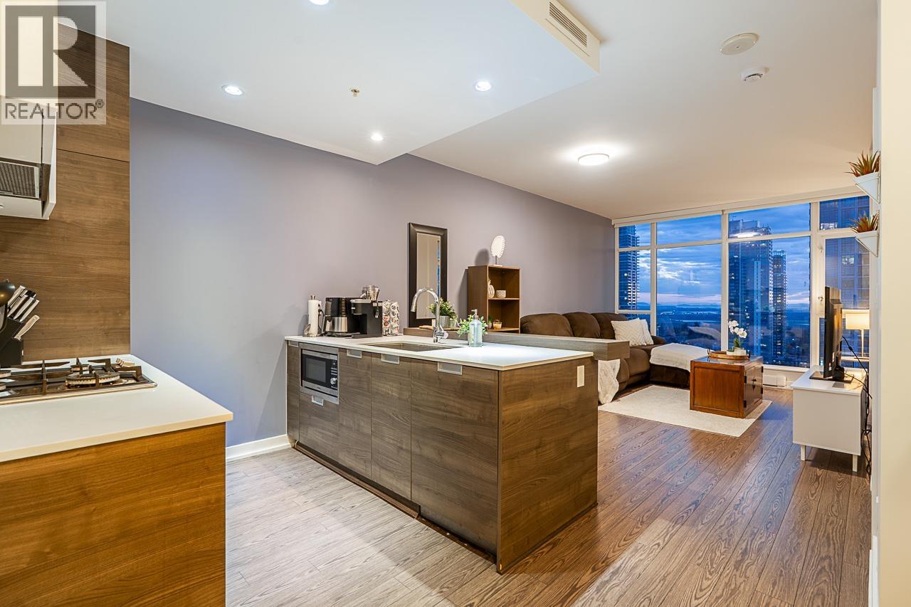 4688 Kingsway Unit 2910, Burnaby, BC V5H 0E9