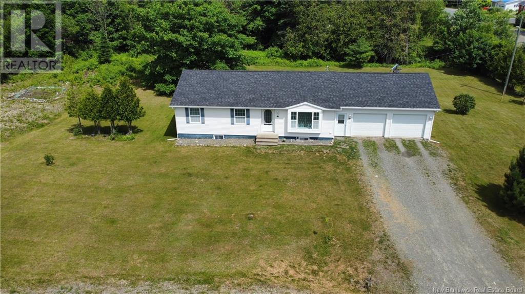 4 Aarons Cres, Lower Woodstock, NB E7M 3V3 MLS NB102023 Houseful