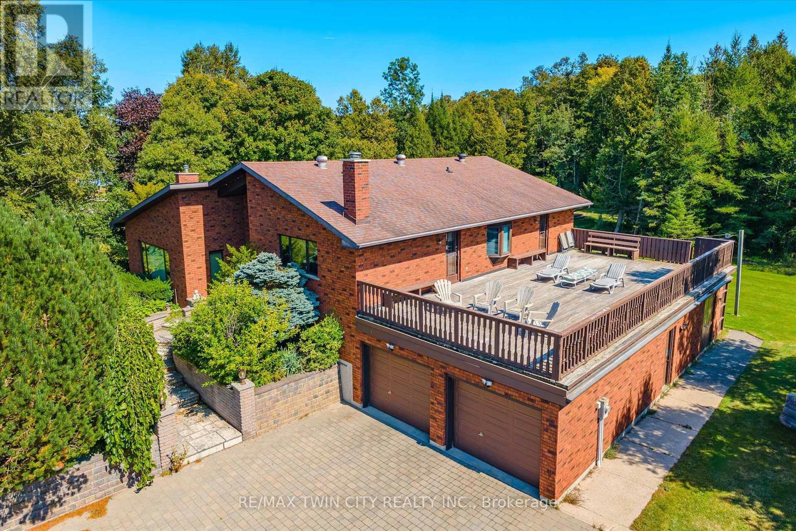 74 Miramichi Rd W, Saugeen Shores, ON N0H 2C6