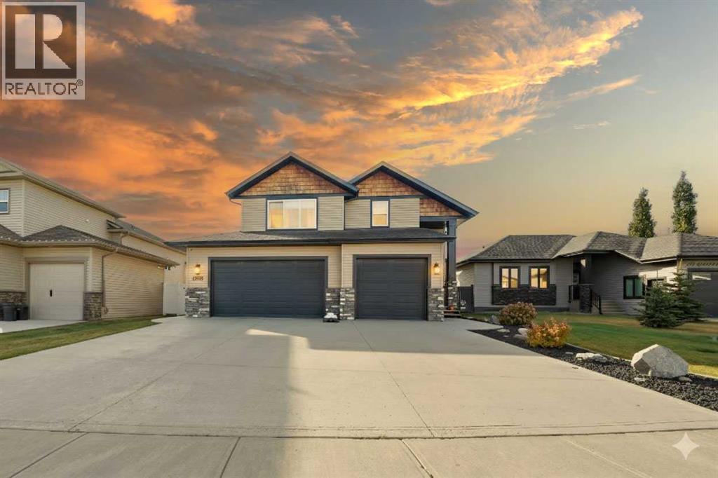 14 Churchill Pl, Blackfalds, AB T0M 0J0