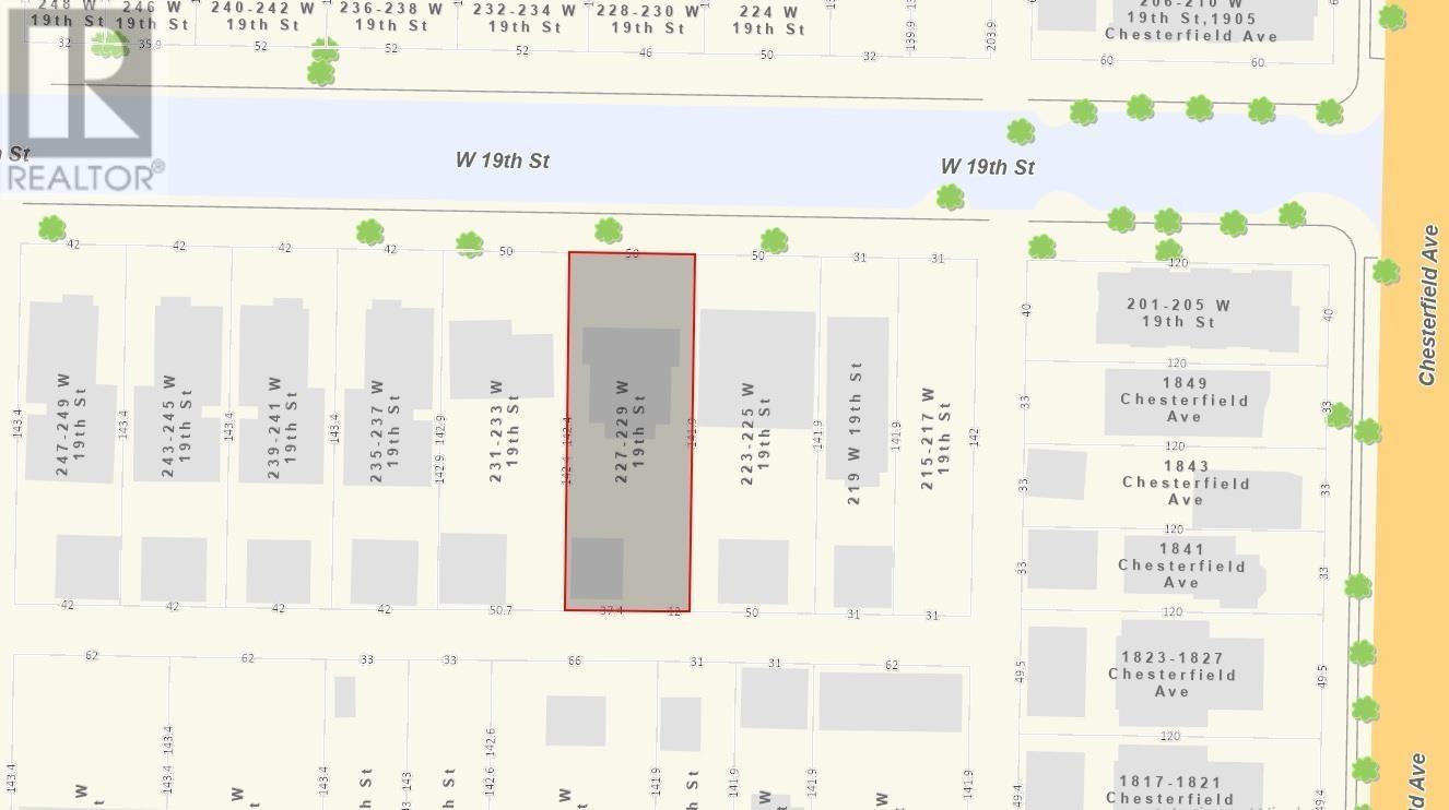 227-229 W 19th St, North Vancouver, BC V7M 1X6