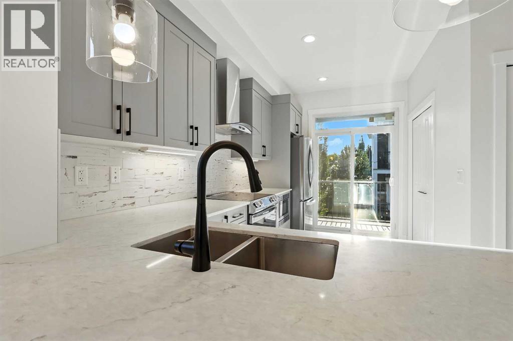355 Nolancrest Heights Nw Unit 1401, Calgary, AB T3R 0Z9