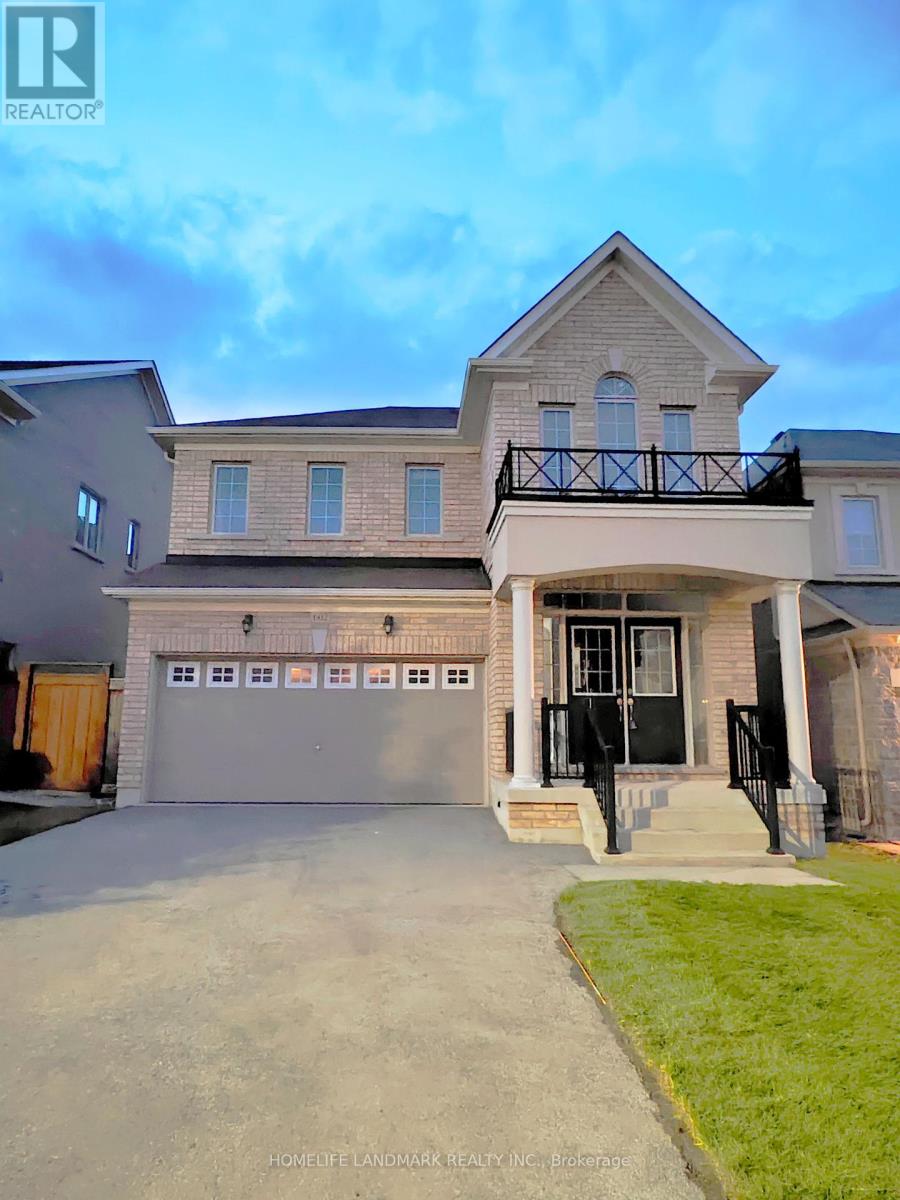 602 Clifford Perry Pl, Newmarket, ON L3X 0J2