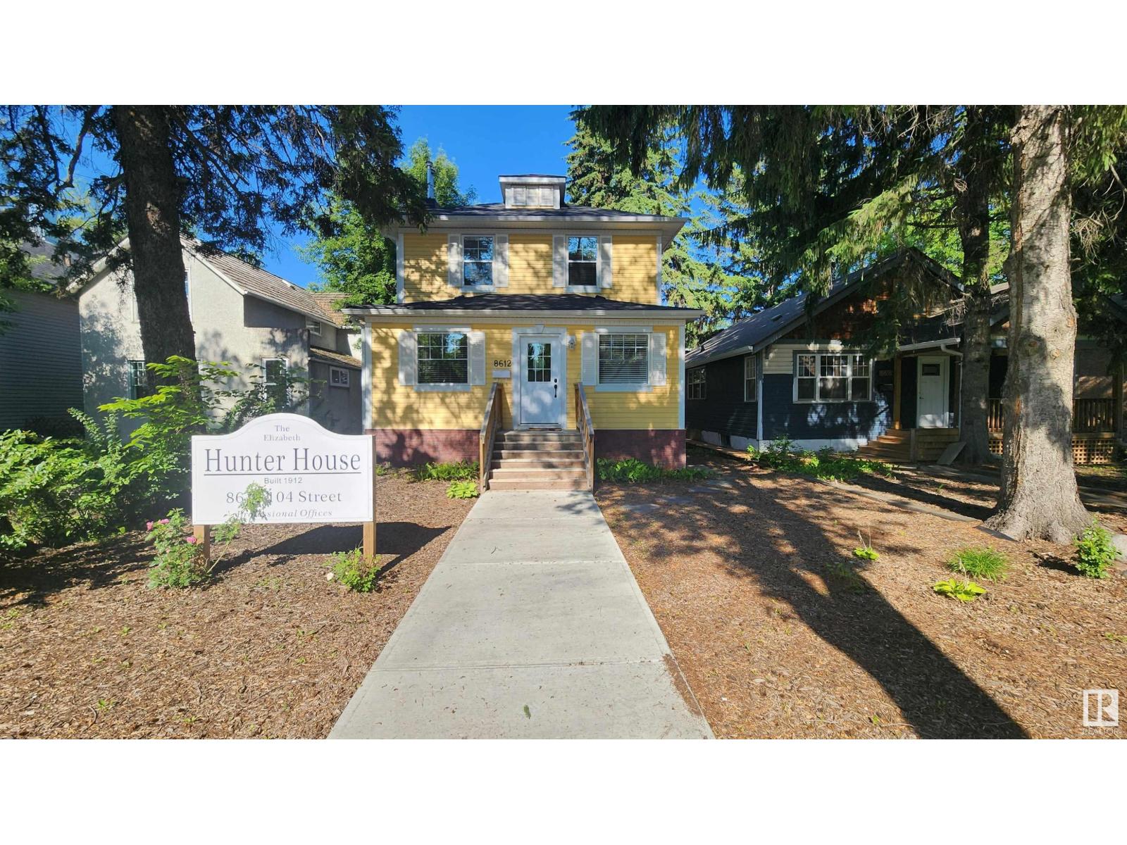 104 St Nw Unit 8612, Edmonton, AB T6E 4G5