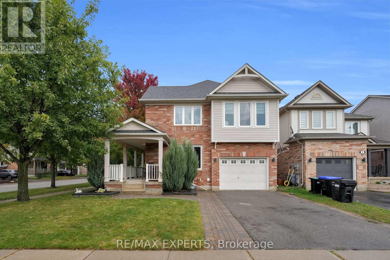 1 Nunn Cres, New Tecumseth, ON L9R 0C6