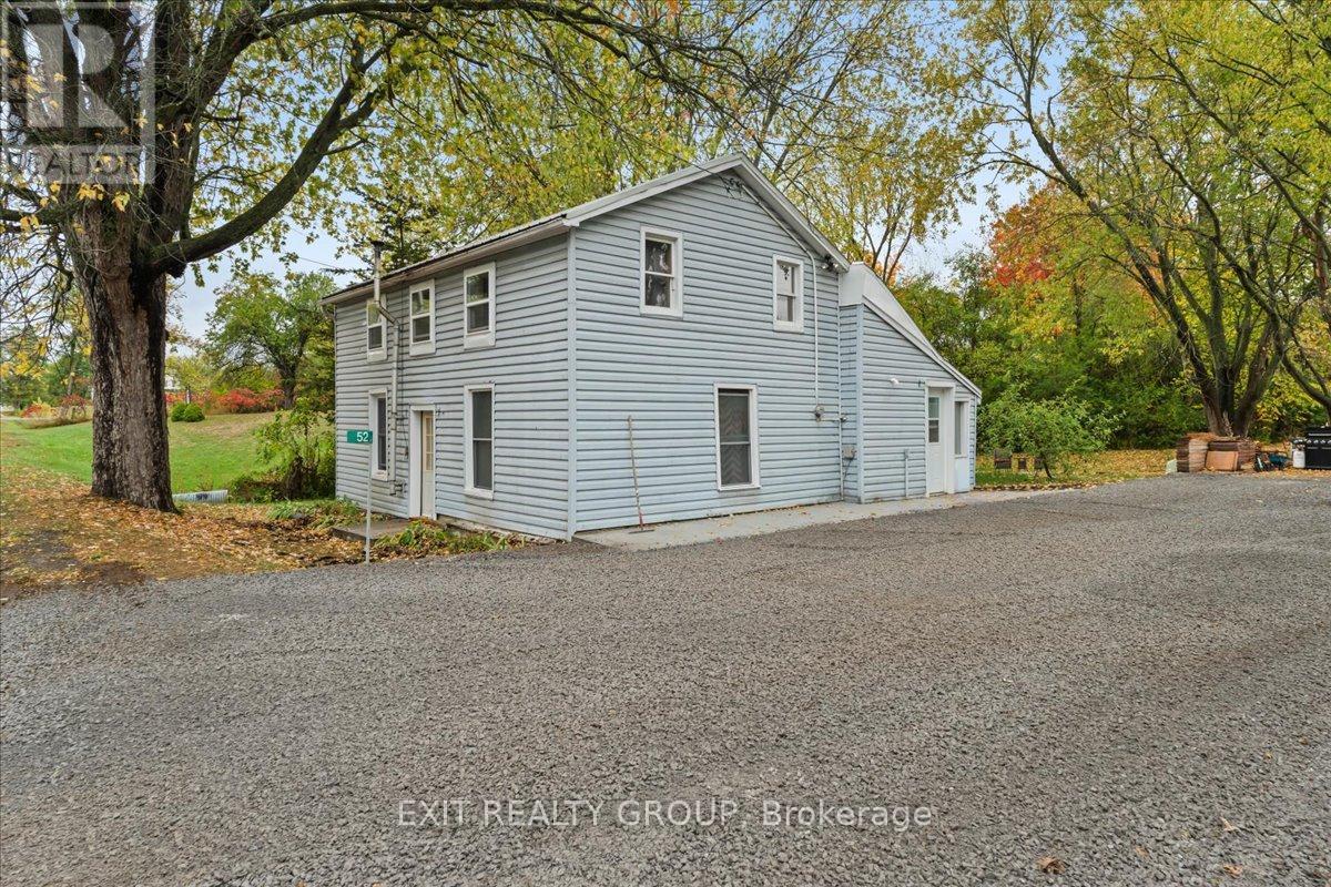 52 County Road 15, Prince Edward County Sophiasburg Ward, ON K0K 1W0