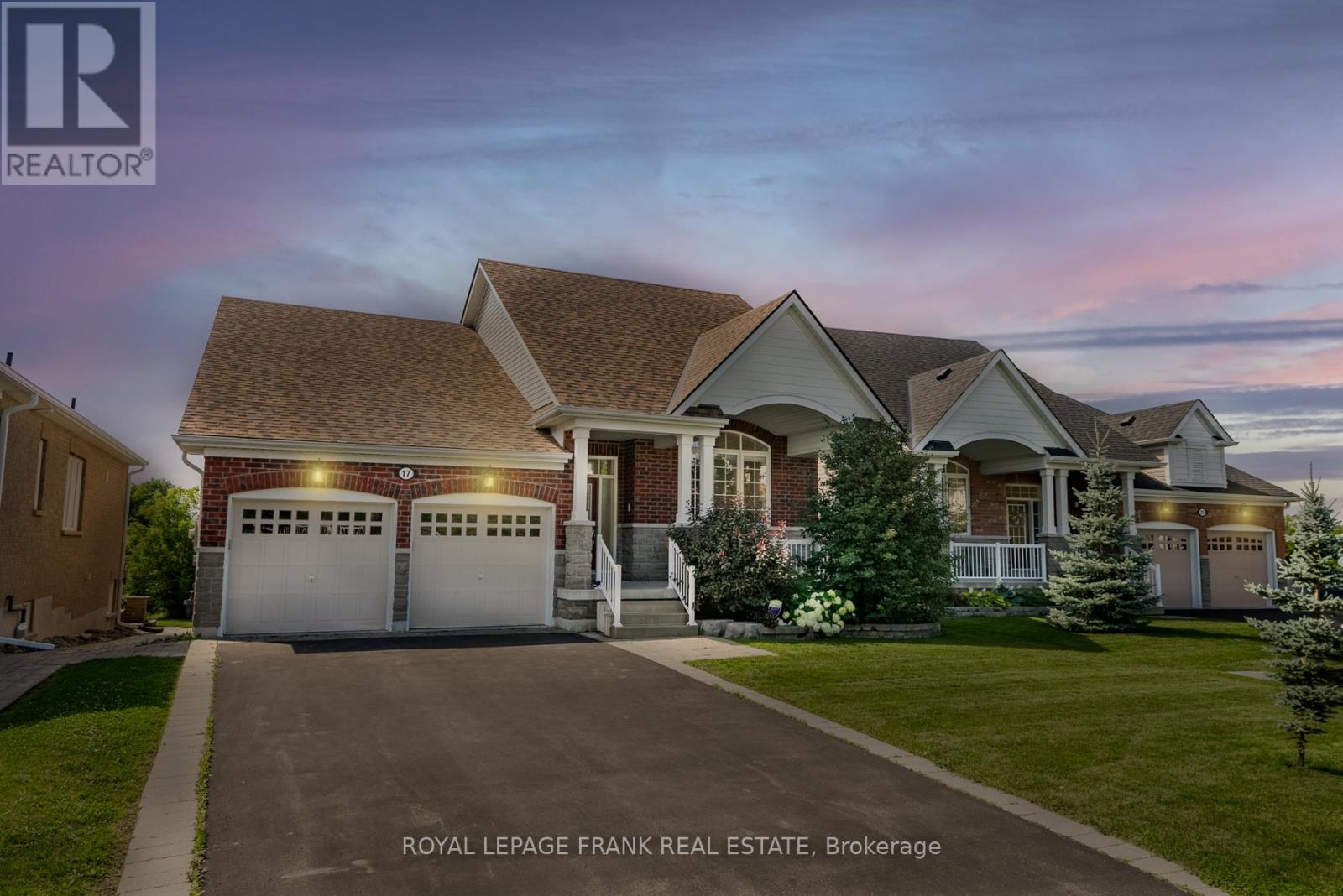 17 Logan Ln, Kawartha Lakes, ON K9V 5Y2