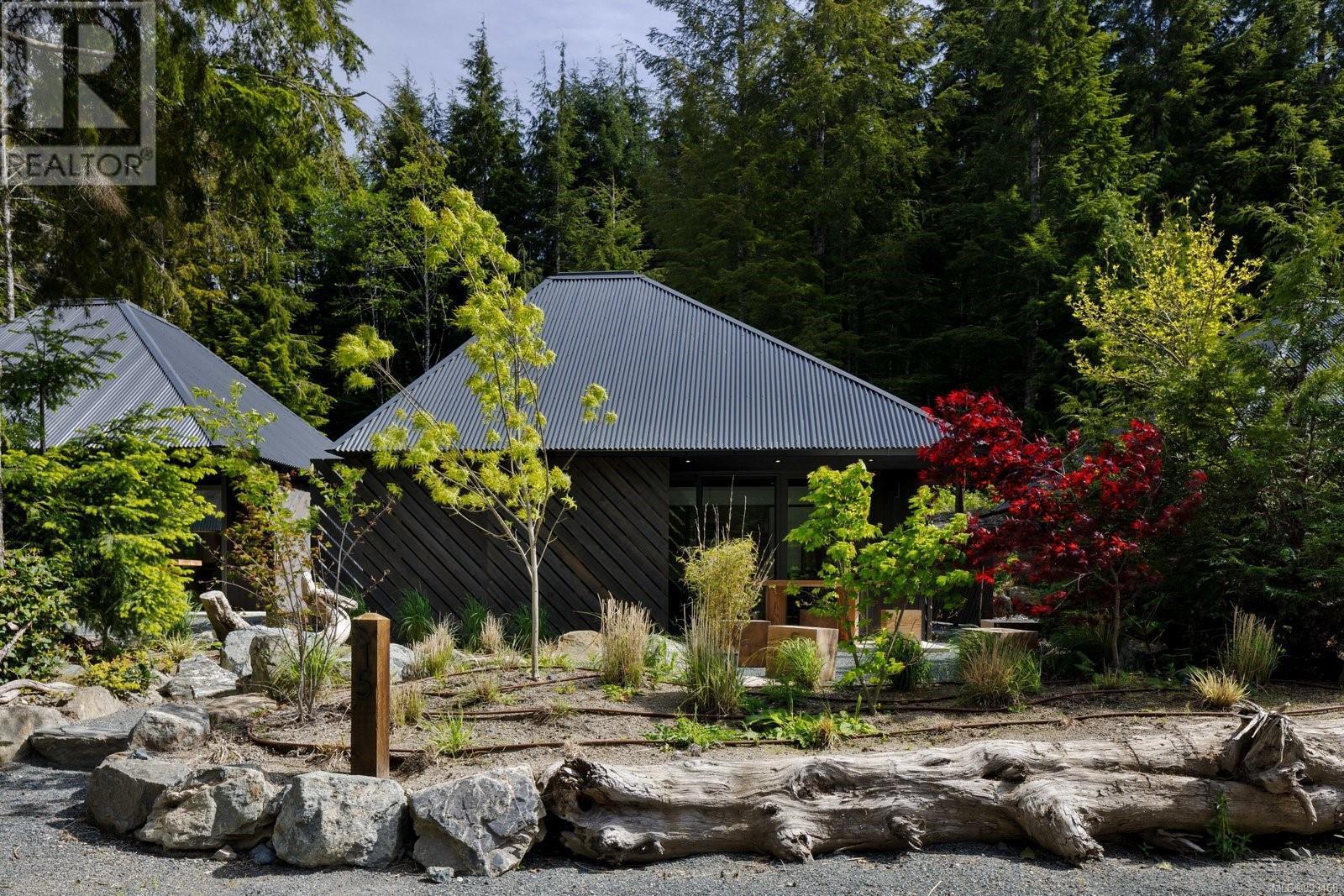 6504 Powder Main Rd Unit 15 Rd, Port Renfrew, BC V0S 1K0