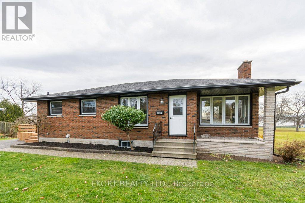 239 Dundas St W, Belleville, ON K8P 1A9
