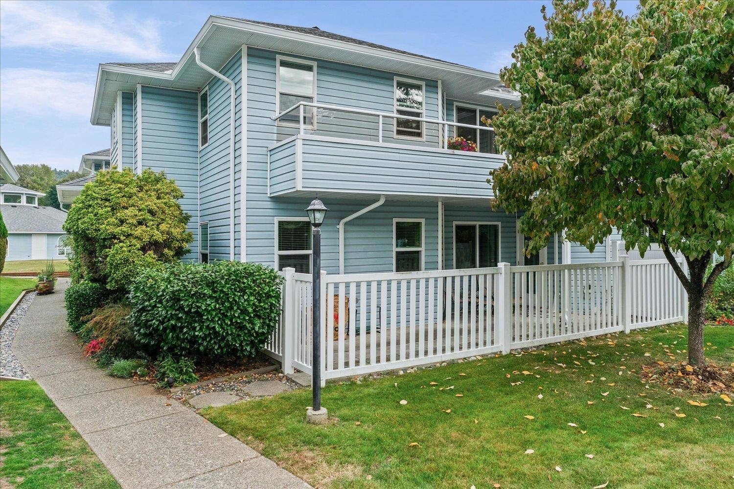 3292 Vernon Terrace Unit 10, Abbotsford, BC V2S 6W7