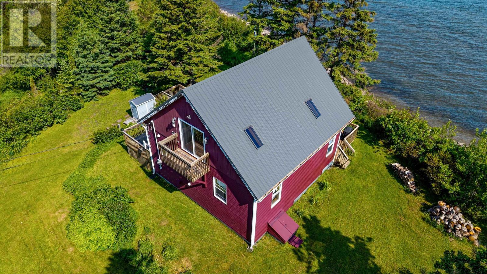 523 Caribou Island Rd, Pictou, NS B0K 1H0