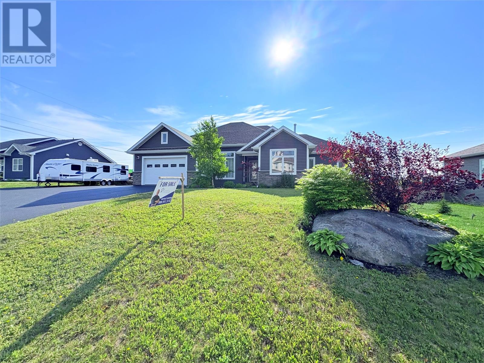 8 Ridgewood Dr, Lewisporte, NL A0G 3A0