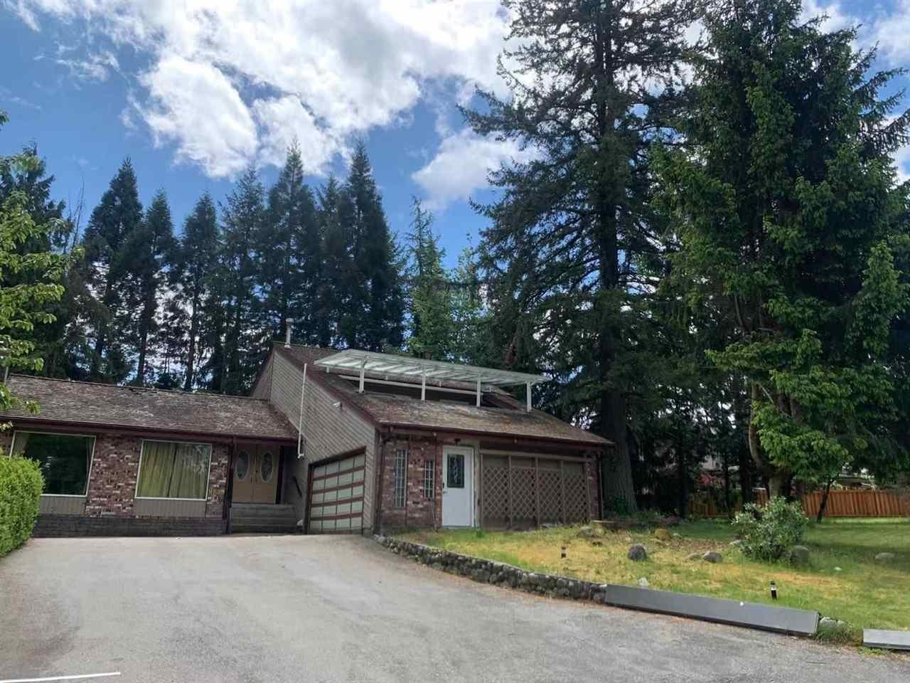 10610 Salisbury Dr, Surrey, BC V4N 1N1