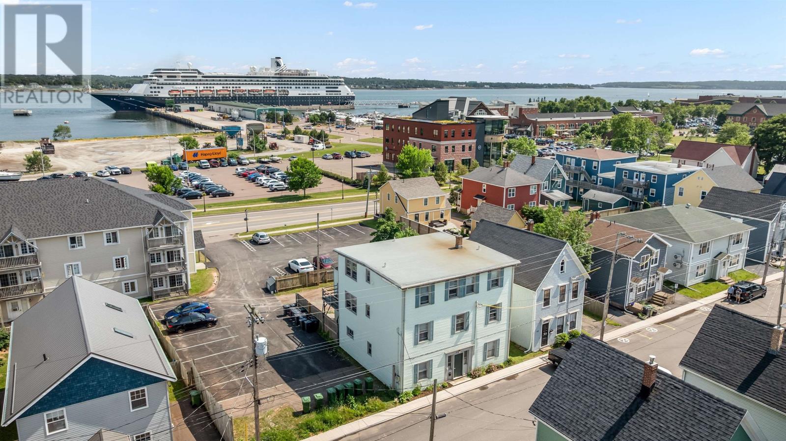 224 King St, Charlottetown, PE C1A 1C3