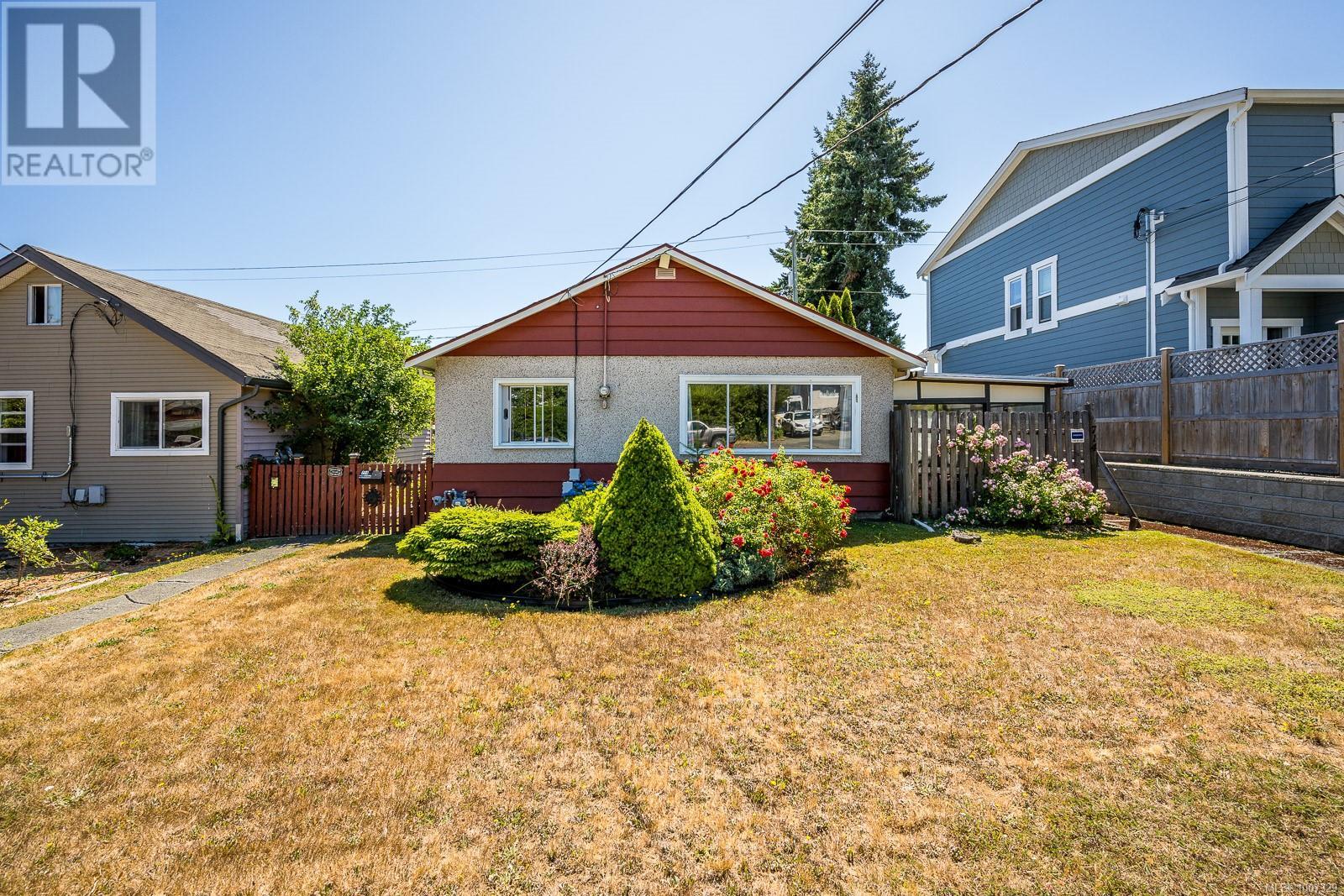 714 12th Street, Courtenay, BC V9N 1V4