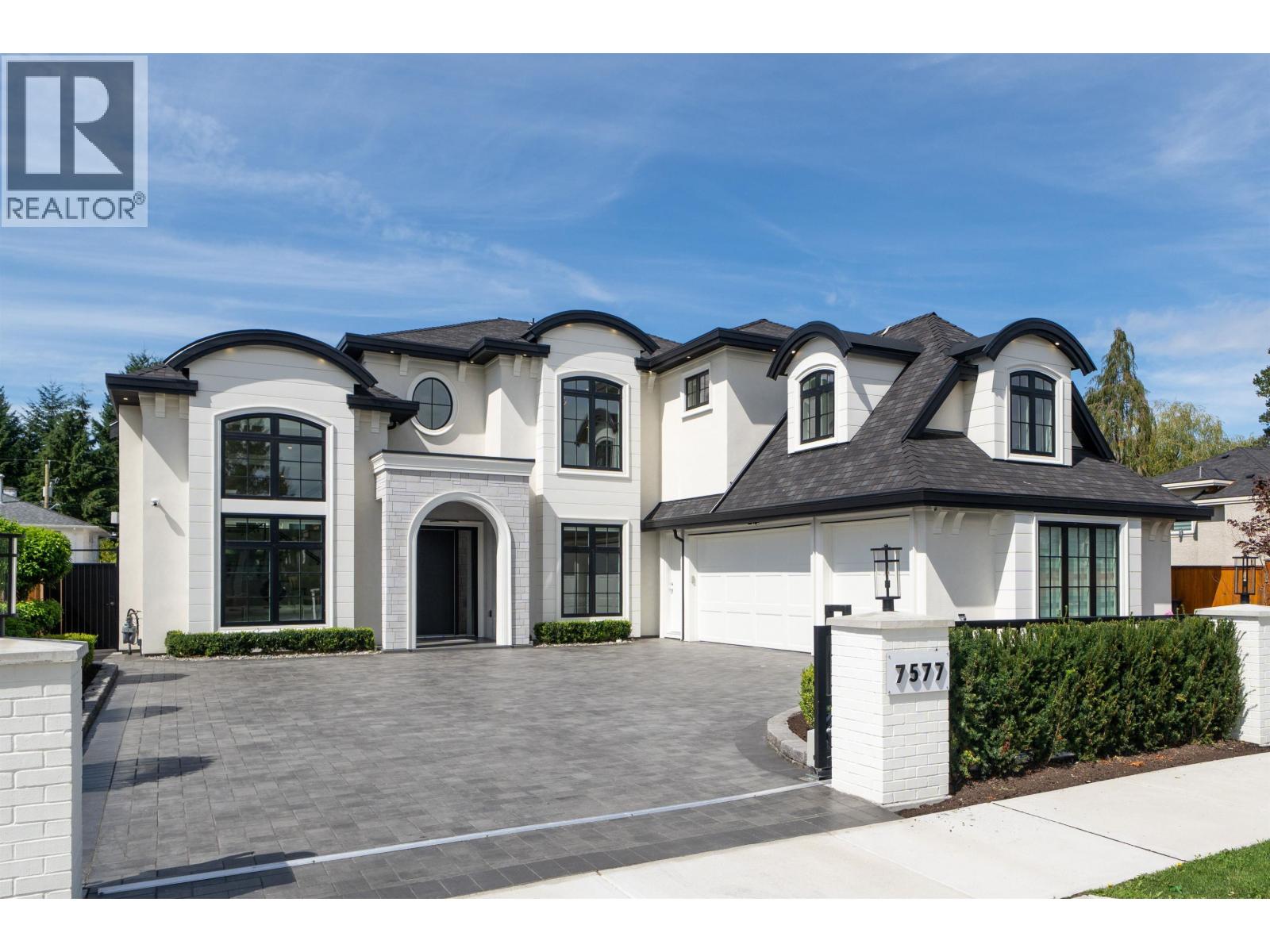 7577 Armstrong St, Richmond, BC V6Y 0K5