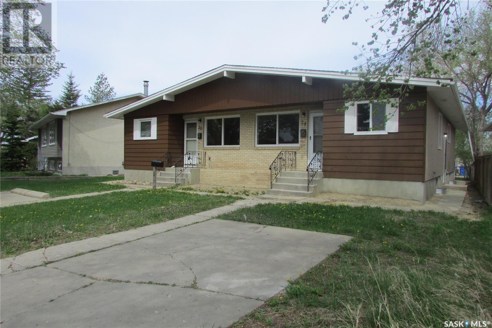 20-24 Empress Dr, Regina, SK S4T 6M4
