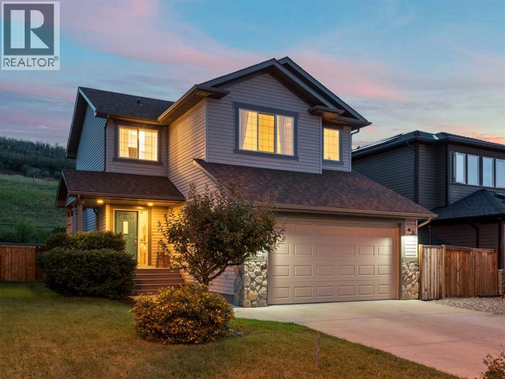 502 Sunrise Hl SW, Diamond Valley, AB T0L 2A0