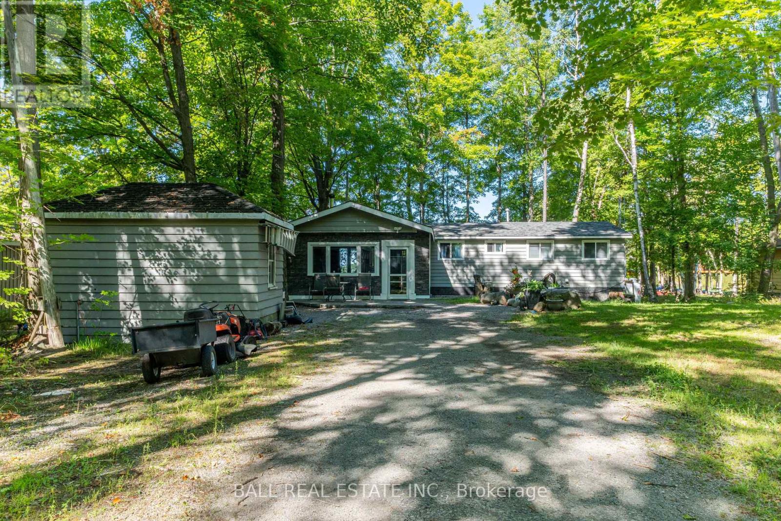 21 Cedar Bay Rd N, Curve Lake First Nation 35 Curve Lake First Nation, ON K0L 1R0