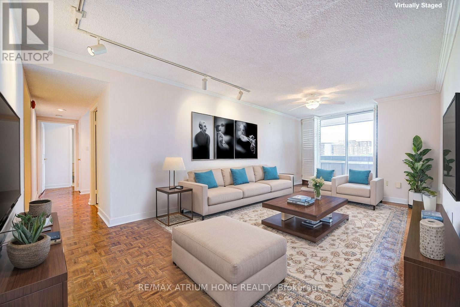 701 3131 Bridletowne Cir, Toronto, ON M1W 2S9