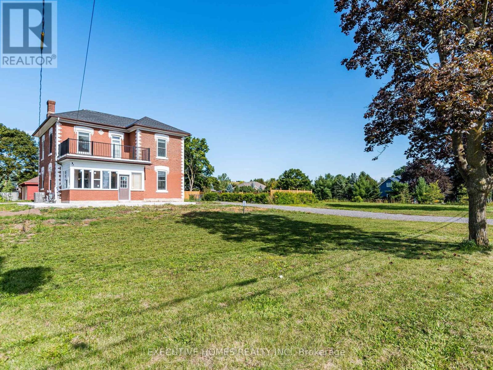 12 Orangeville St, Erin, ON N0B 1Z0