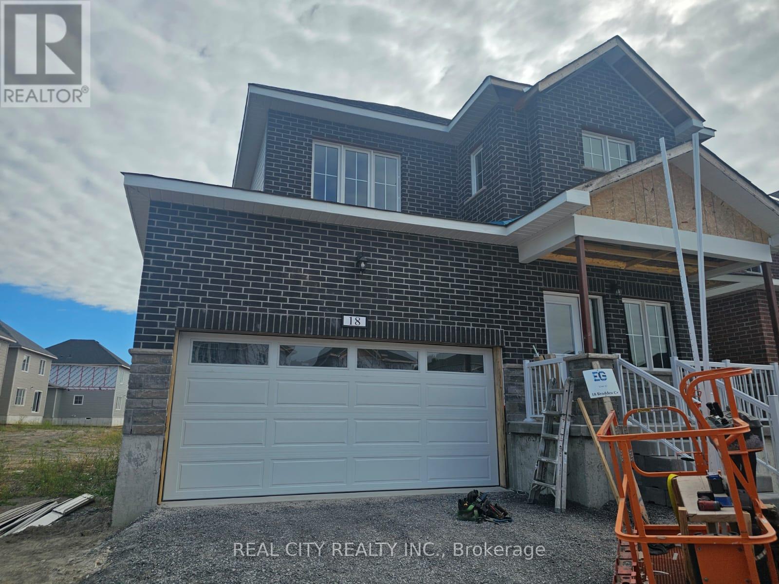 18 Bradden Cres, Belleville Belleville Ward, ON K8N 0T8