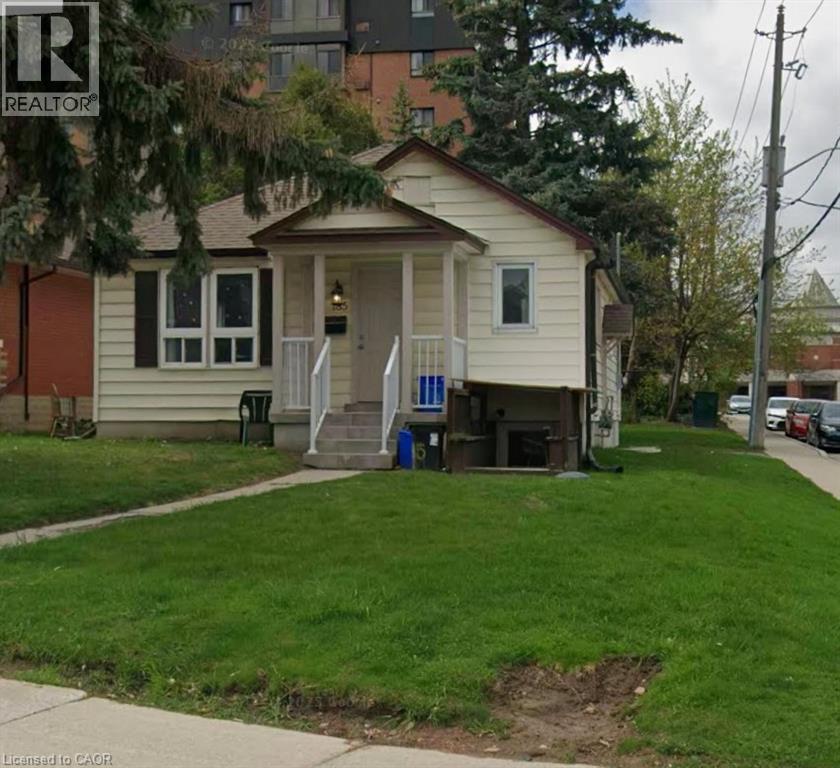 185 Regina St N, Waterloo, ON N2J 3B4