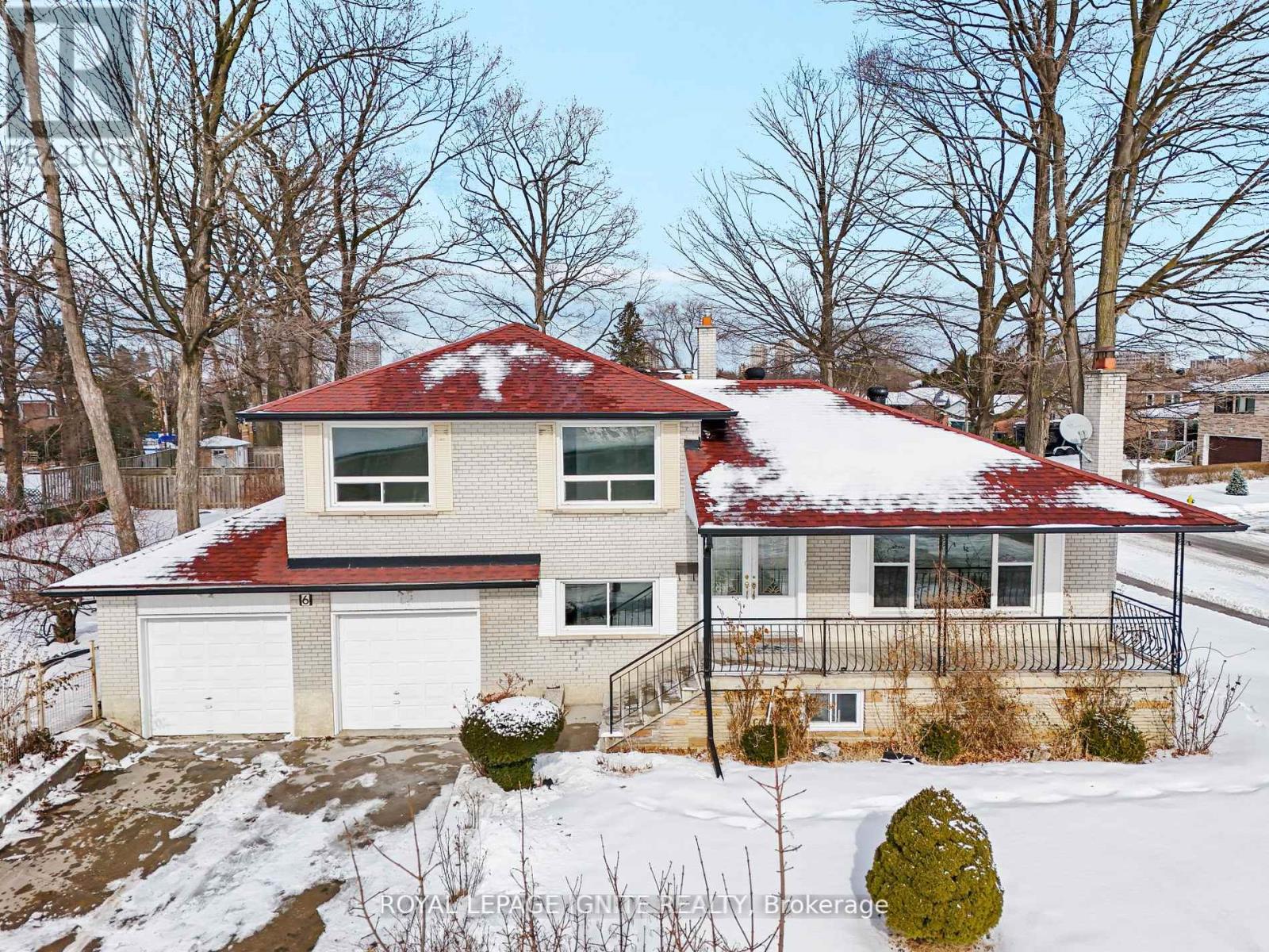 6 Brantley Cres, Toronto York University Heights, ON M3J 1X5