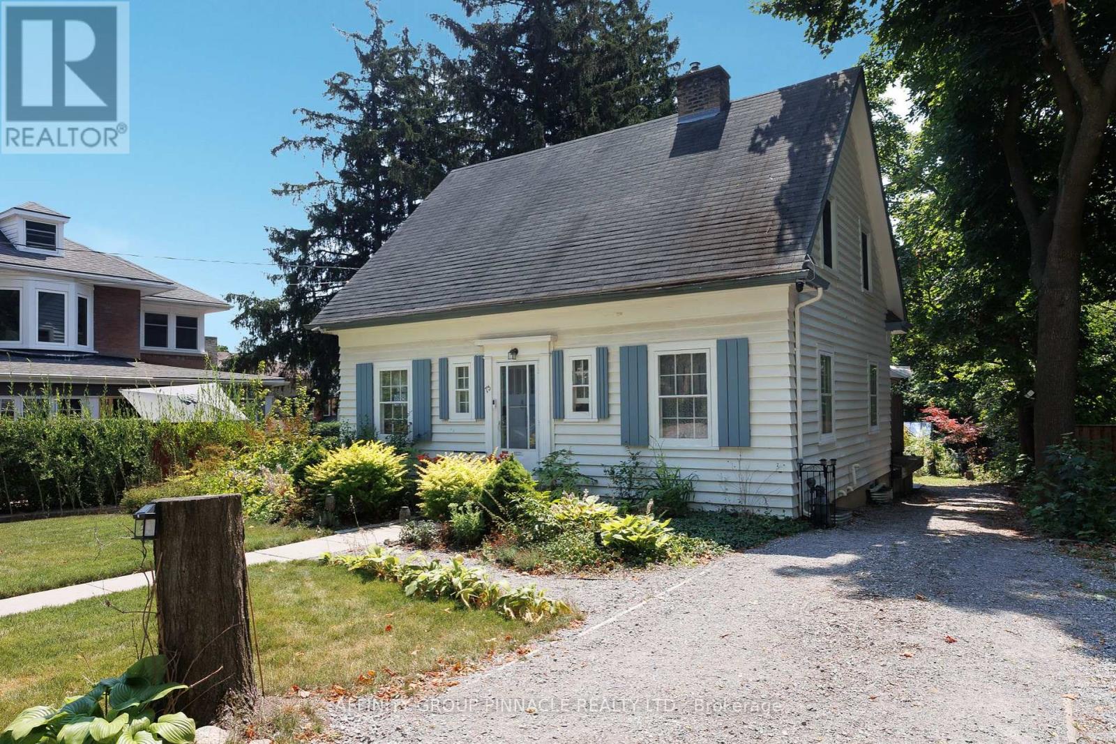 75 Bond St W, Kawartha Lakes, ON K9V 3R5